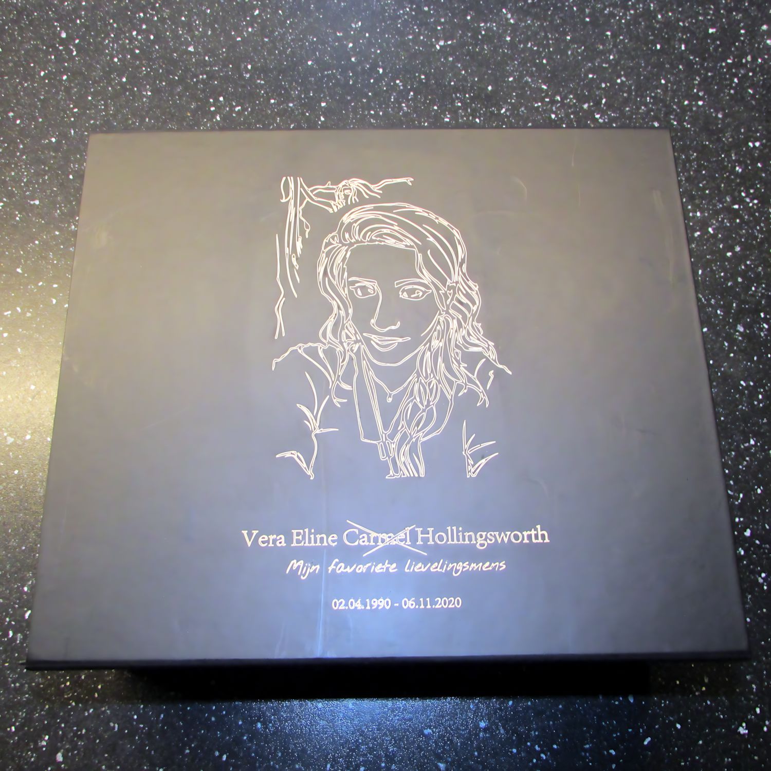 Vera's herdenkingsdoos